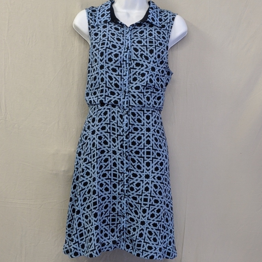 Black sleeveless dress with blue design